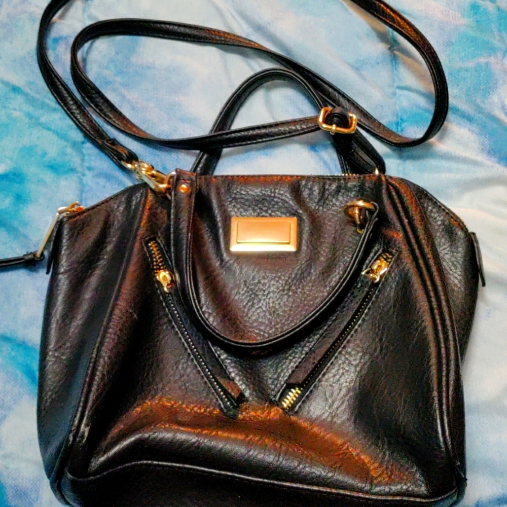Juicy Couture Crossbody satchel bag